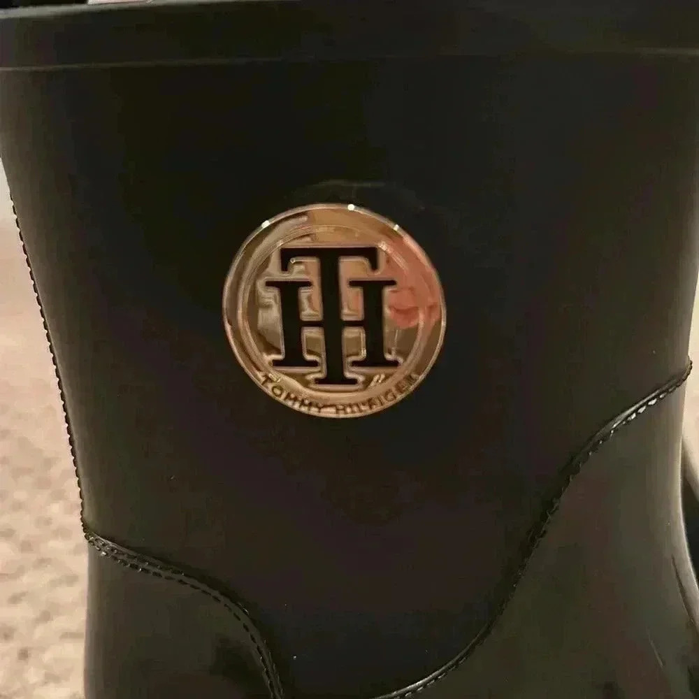 Tommy Hilfer Kippa Rain Boots - Picture 3 of 8